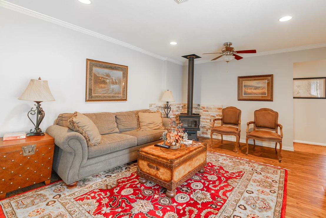 Photo of 2145 County Road 320
