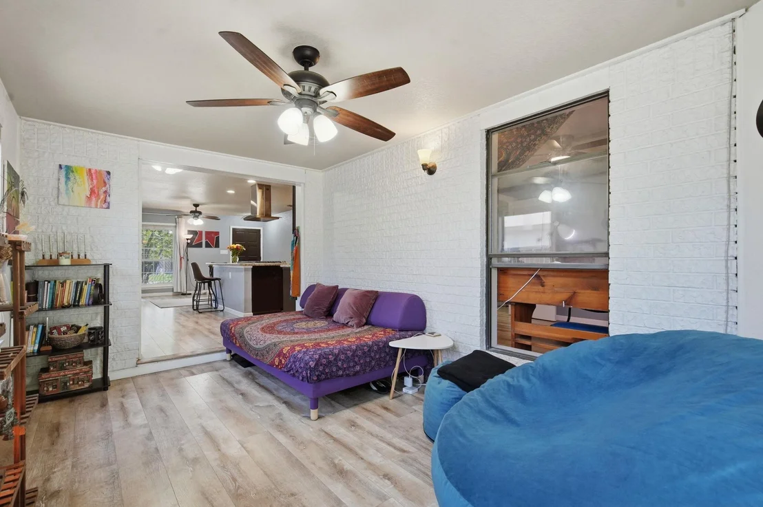 Photo of 141 Meadowland