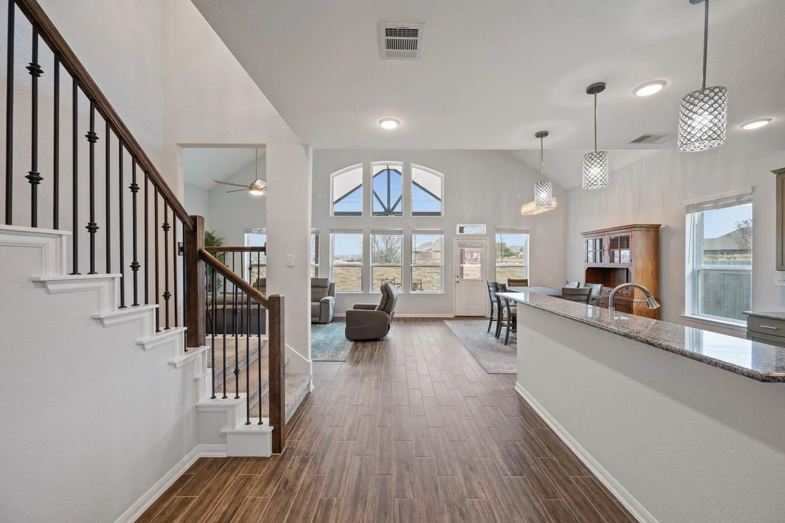 Photo of 6122 Genova PL