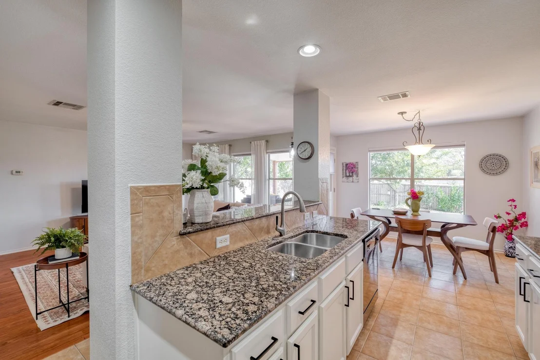 Photo of 554 Sandstone TRL