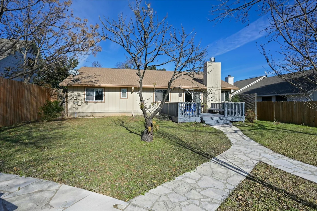 Photo of 4301 Red Cloud DR