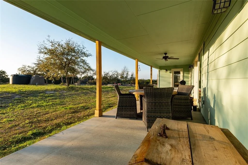 Photo of 220 Three Creeks DR
