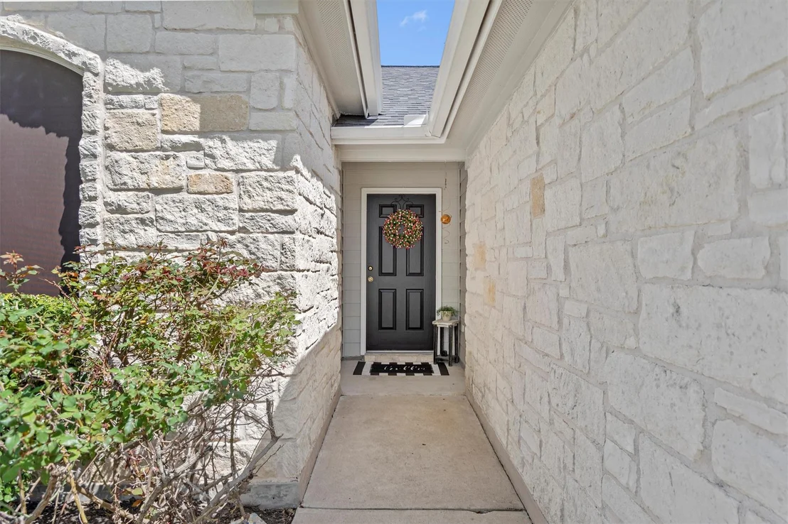 Photo of 2808 Zachary LN