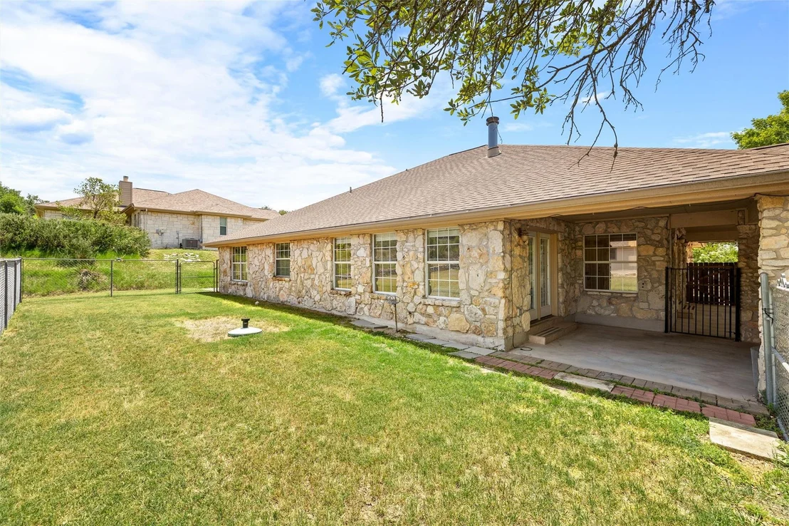 Photo of 115 Greenridge LN
