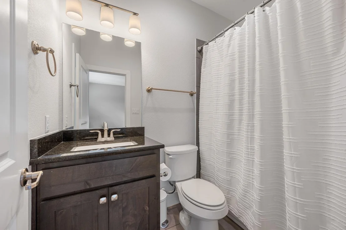 Photo of 401 Skyflower DR