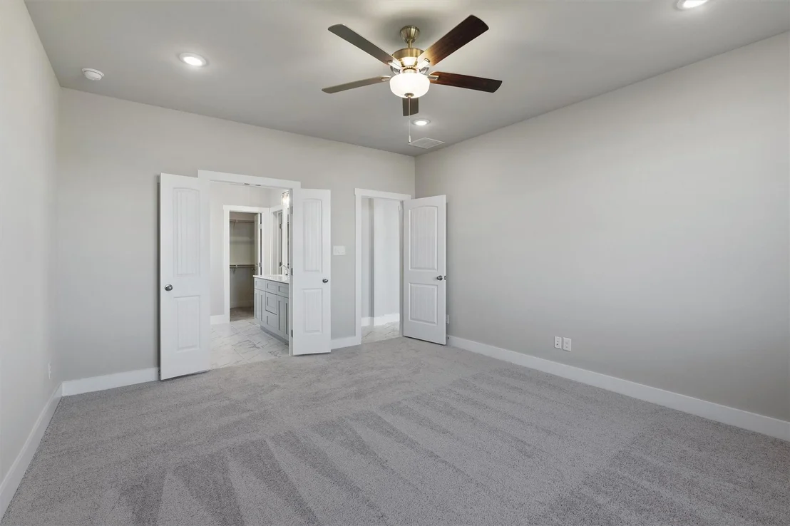Photo of 19104 Moreland LN