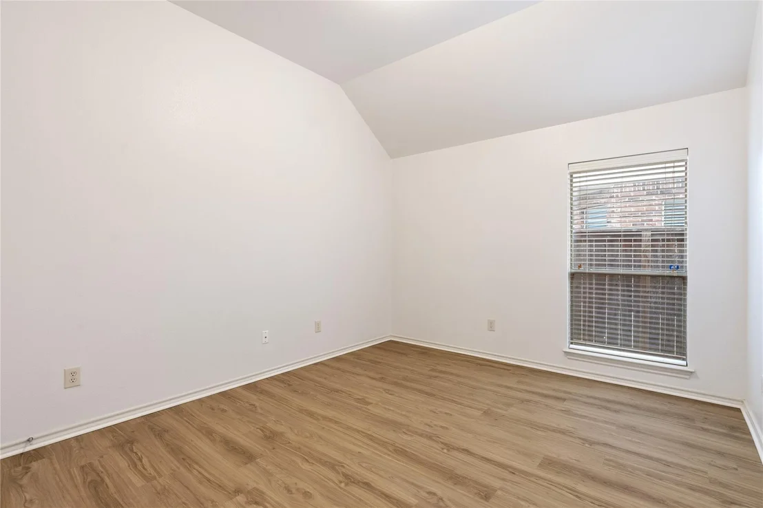 Photo of 11517 Shadow Creek DR