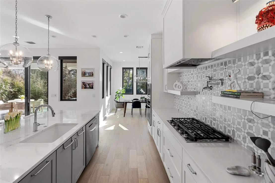 Photo of 1101 Emerald Forest CV