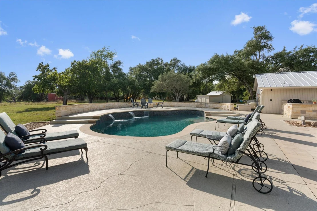 Photo of 1900 Walsh DR