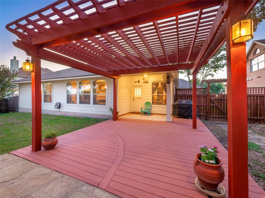 Photo of 2913 Clinton PL