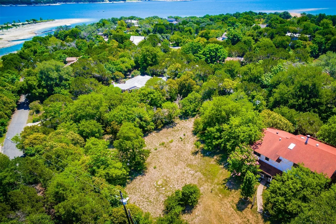 Photo of 5799 Rittenhouse Shore DR