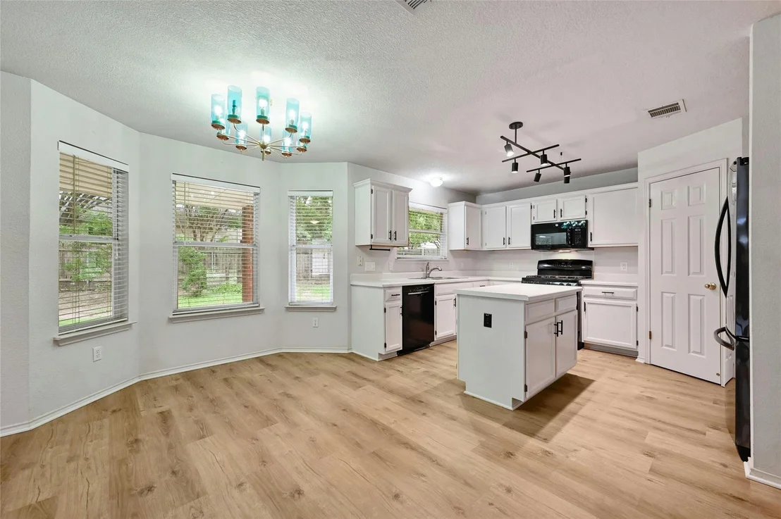 Photo of 8314 Palace PKWY