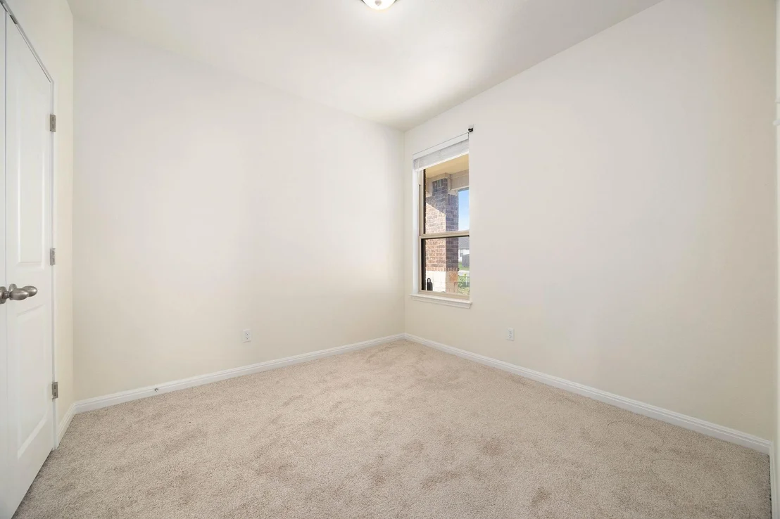 Photo of 302 Sunshine LN