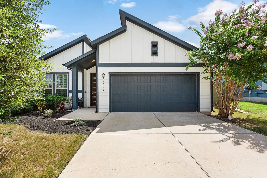 Photo of 16525 Summery ST