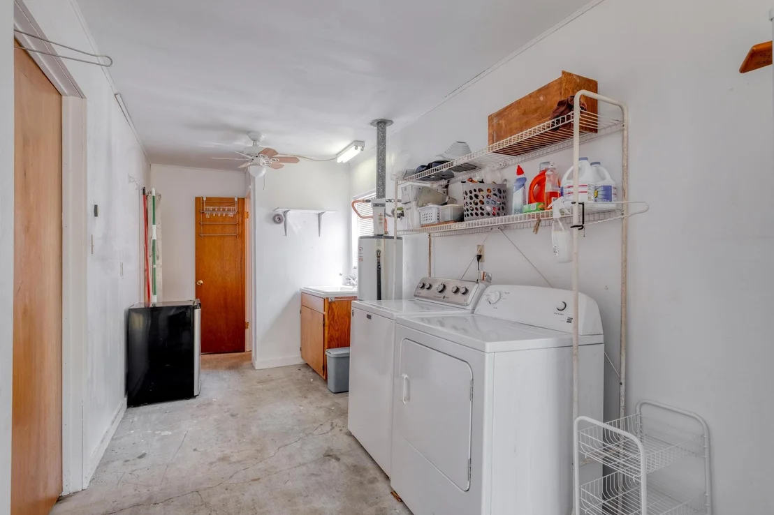 Photo of 602 Sloan ST