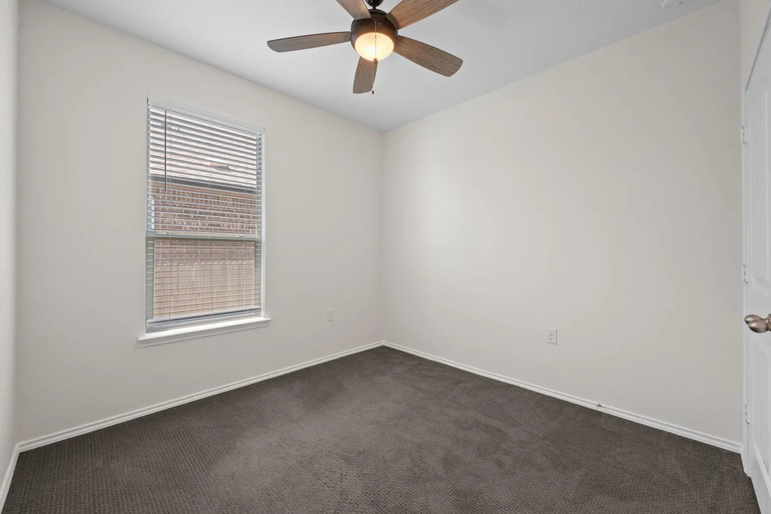 Photo of 5012 Magari PATH