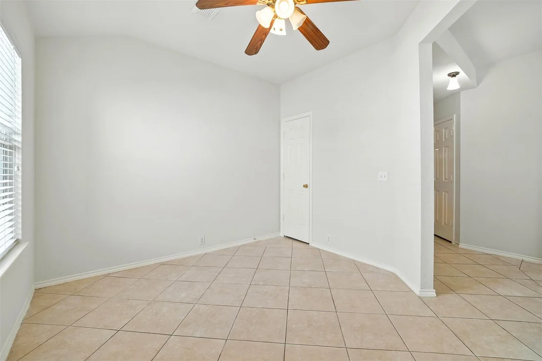 Photo of 1218 Mathias ST