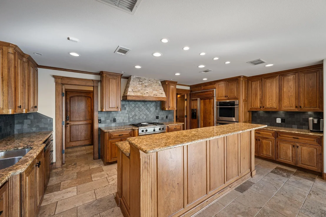 Photo of 8140 Joy RD