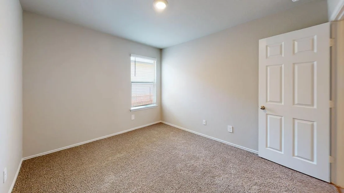 Photo of 140 Candy ST