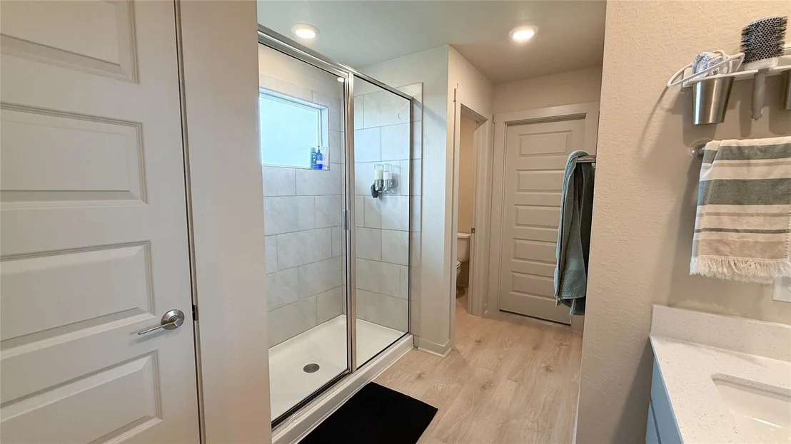 Photo of 10925 Meris LN
