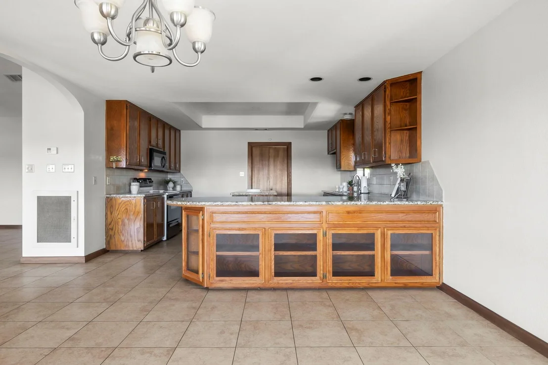 Photo of 18409 Lakepoint CV