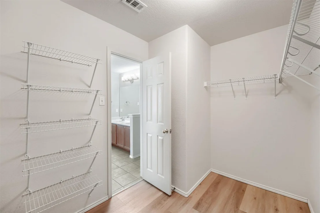 Photo of 13200 Ring DR