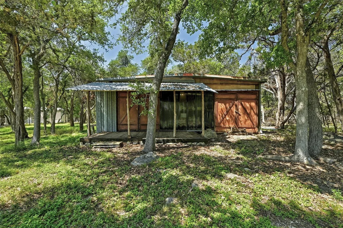 Photo of 1255 Rolling Oaks DR