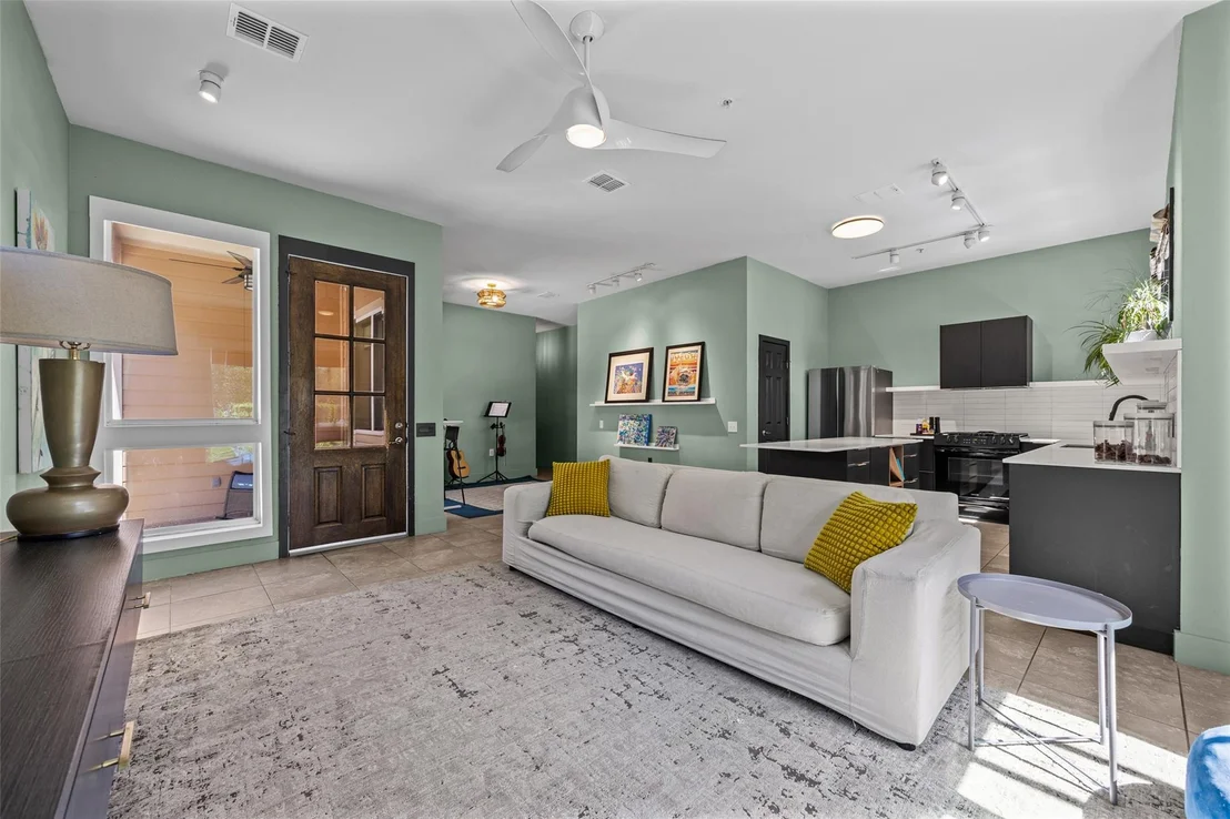 Photo of Unit A at 2016 Simond Ave