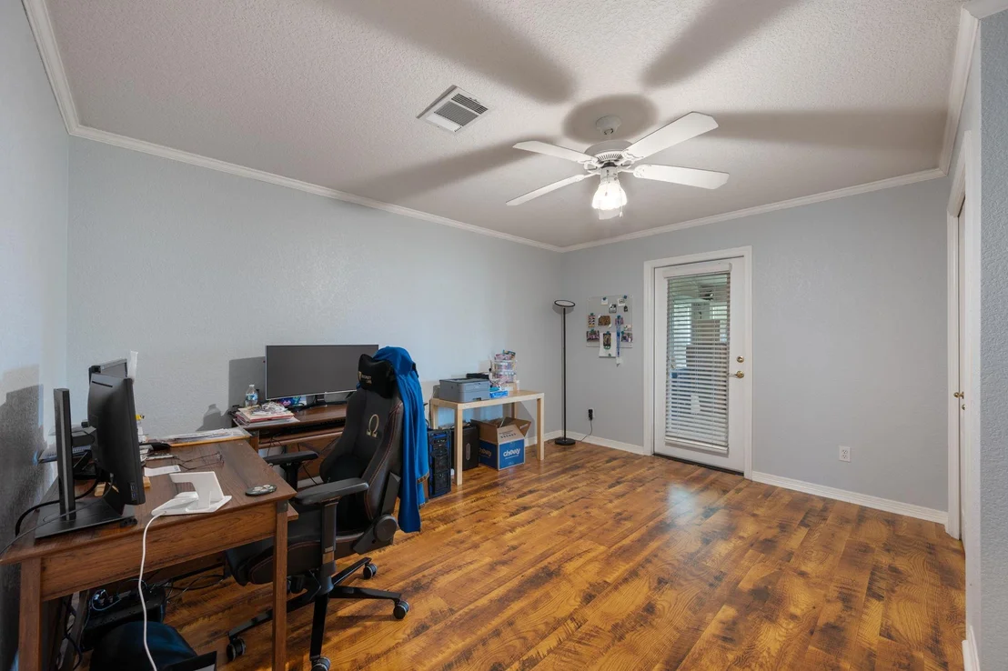 Photo of 102 Stacey LN