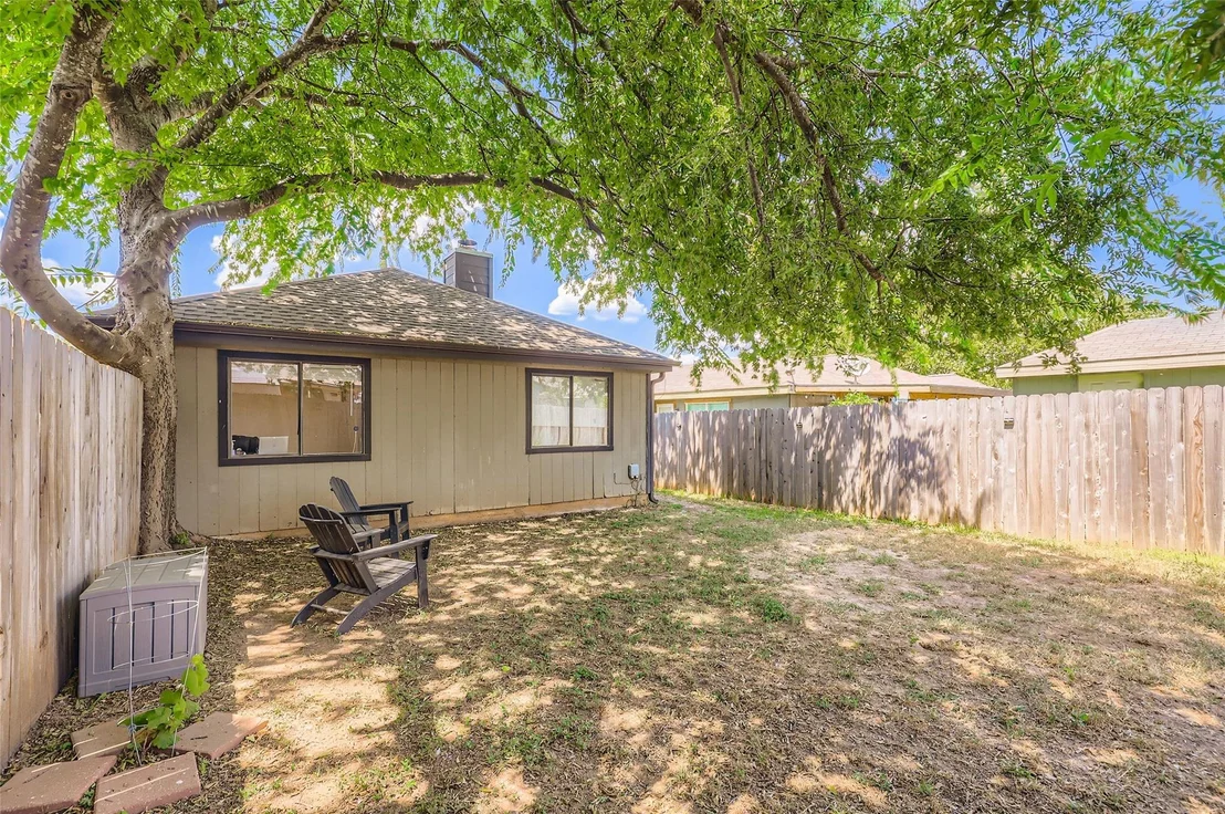 Photo of 830 Eagles WAY
