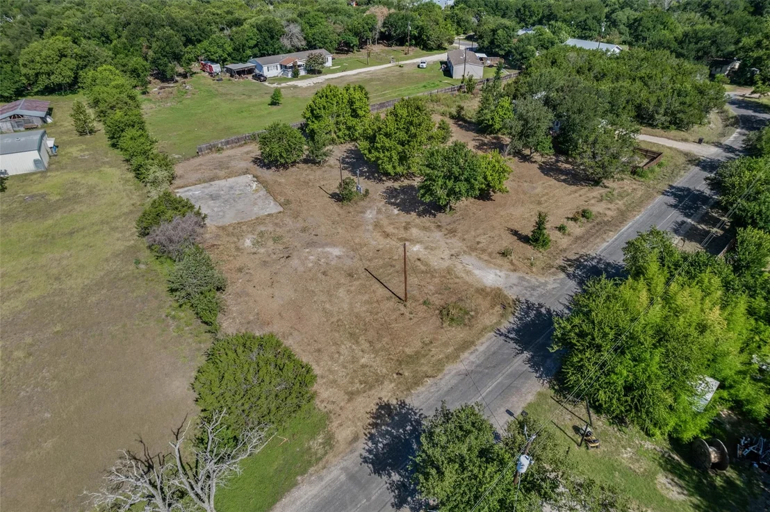Photo of 150 River RD