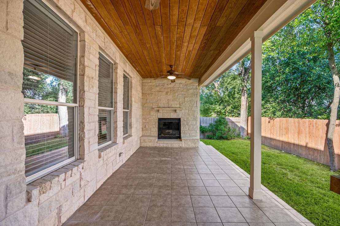 Photo of 1606 Hughes DR