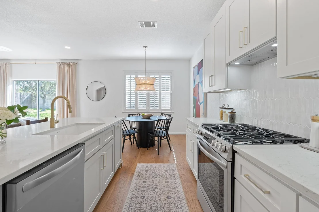 Photo of 2209 Westfalian TRL