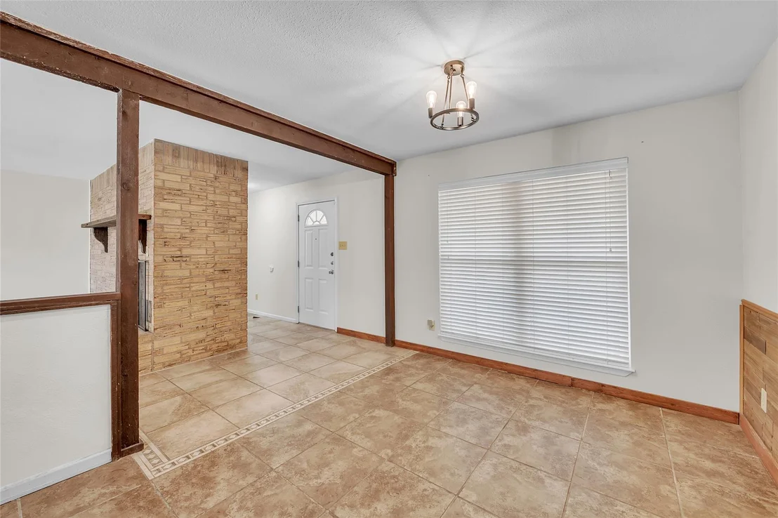 Photo of 613 Manning DR