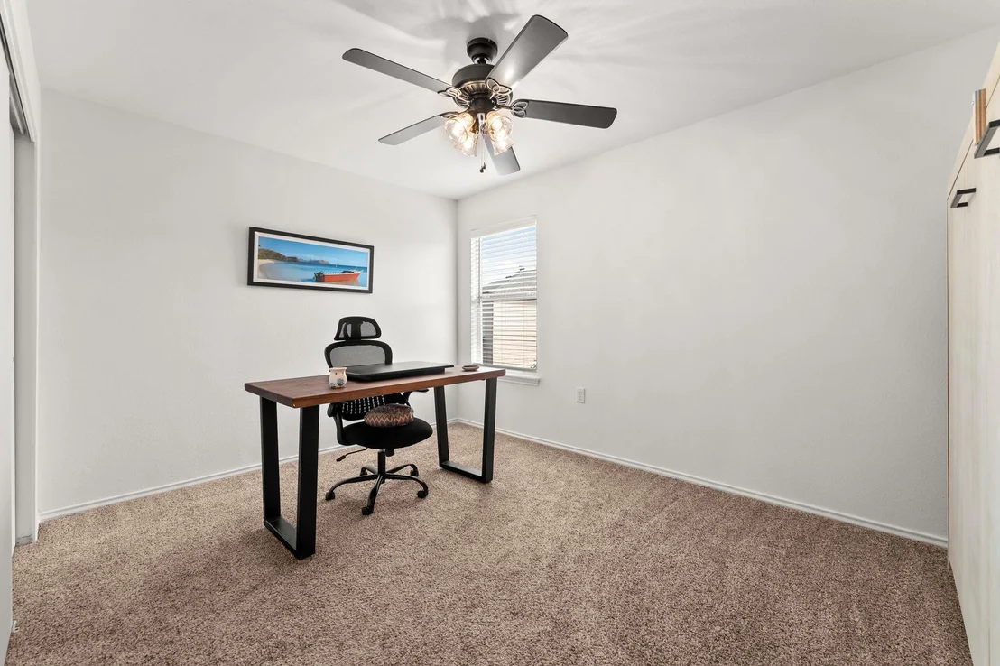 Photo of 6812 Walkup LN