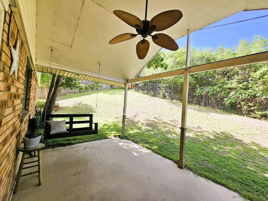 Photo of 1202 Bowen Ave
