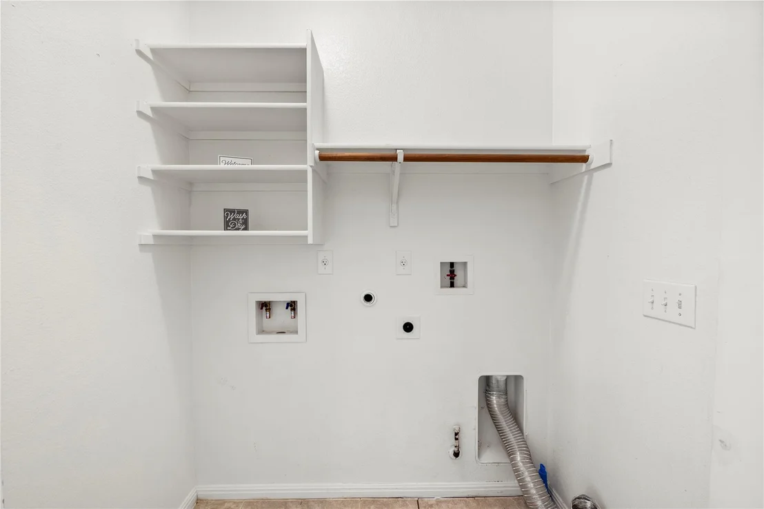 Photo of 217 Vestral RD