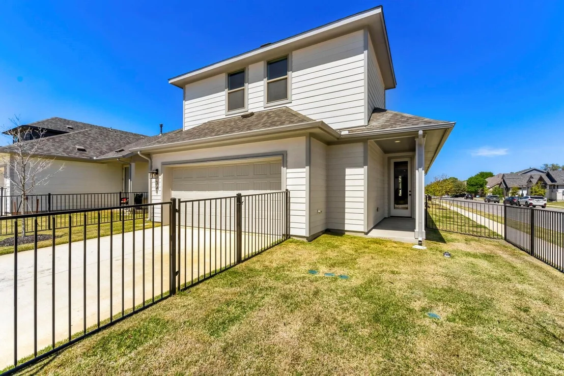 Photo of 338 Orleanian DR