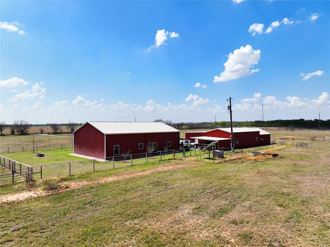 Photo of 200 County Road 414
