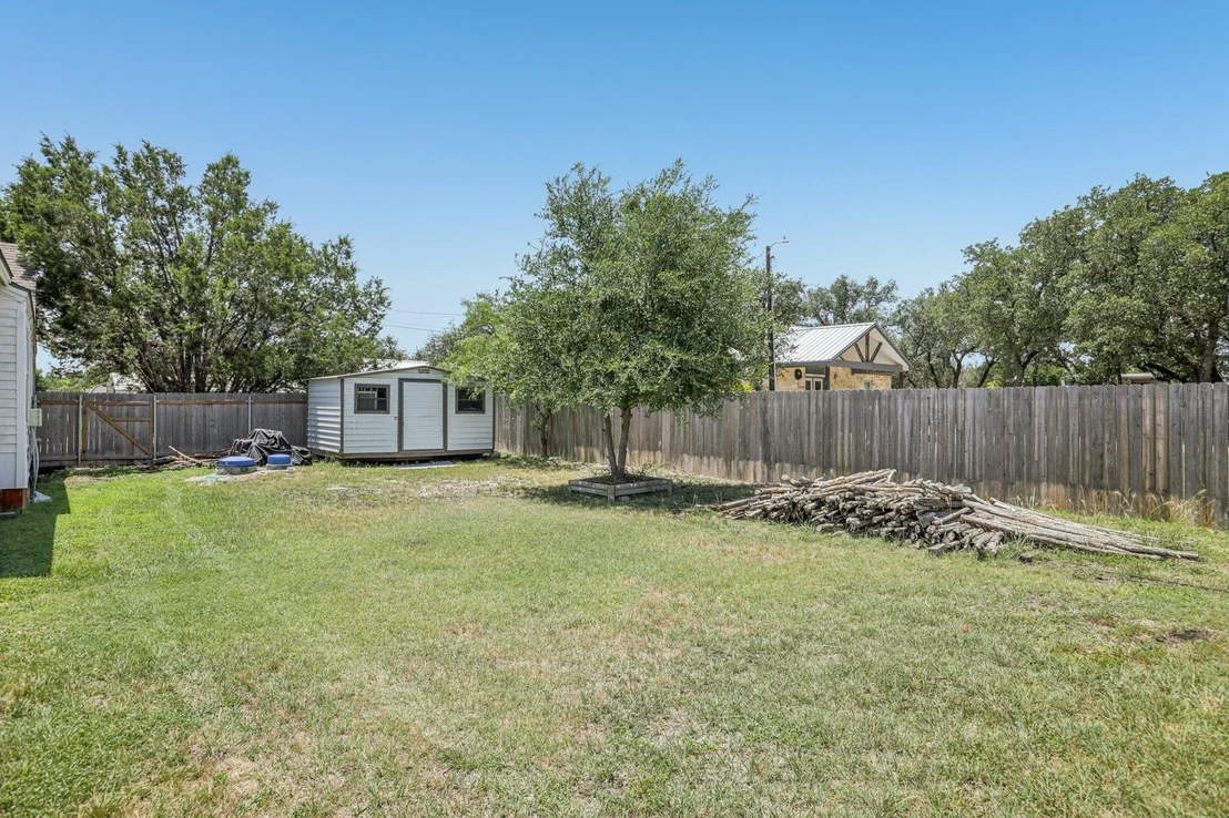 Photo of 106 County Road 425