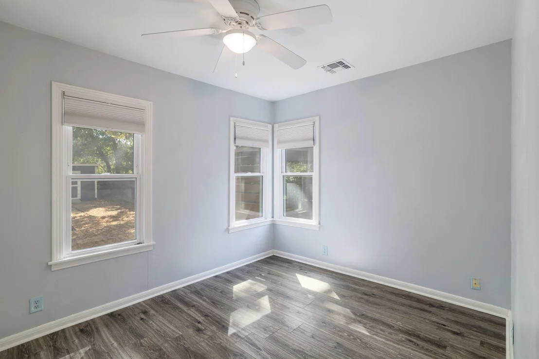 Photo of 6511 Chesterfield Ave