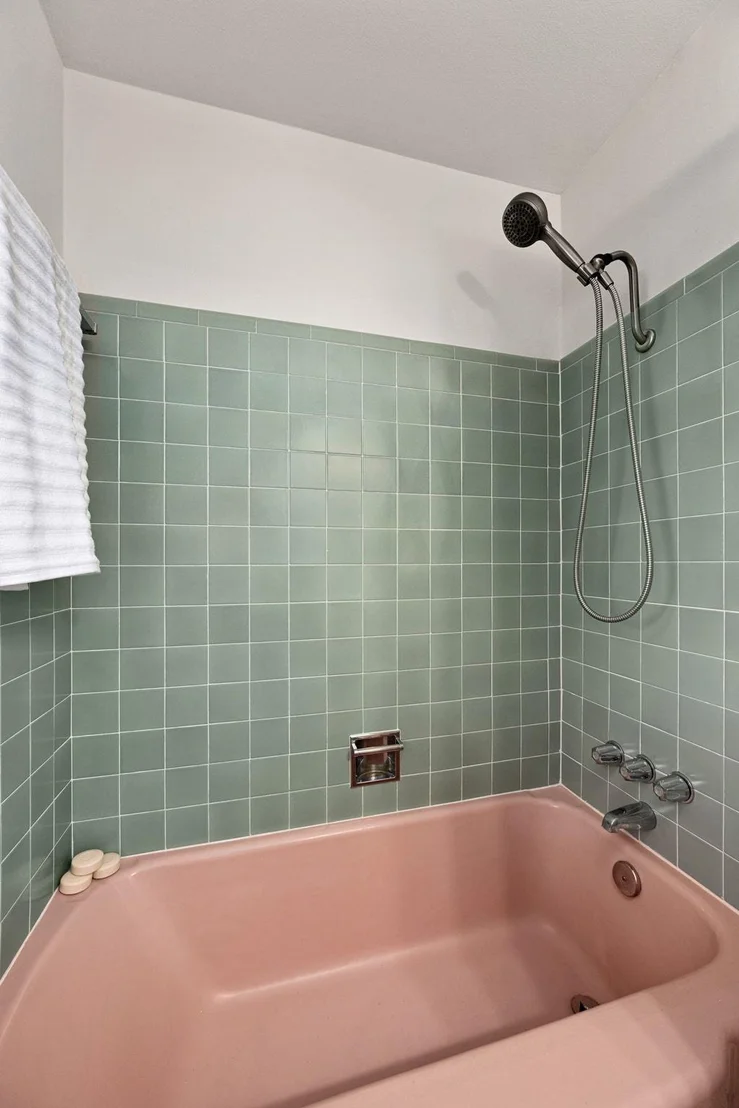 Photo of 5807 Fairlane DR