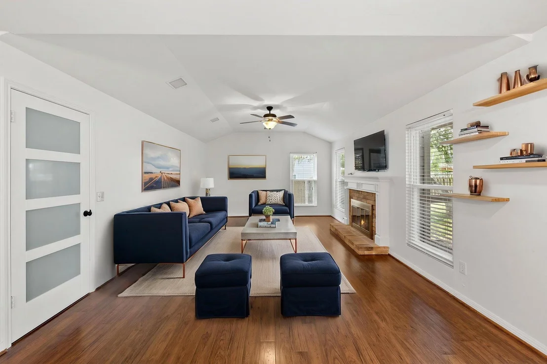 Photo of 11202 Holster CT