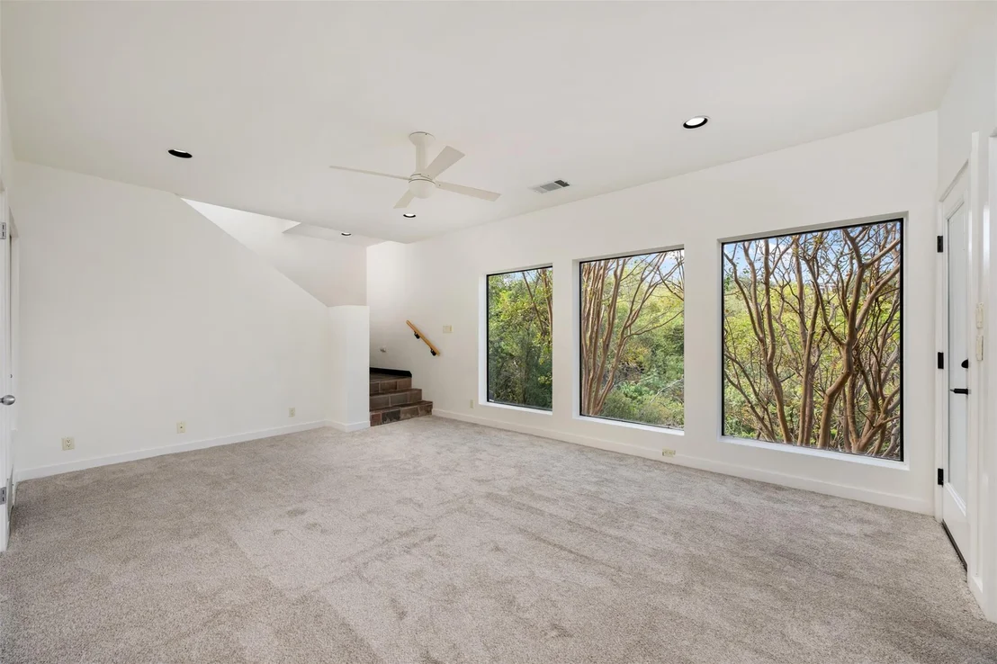 Photo of 8404 Lone Mesa