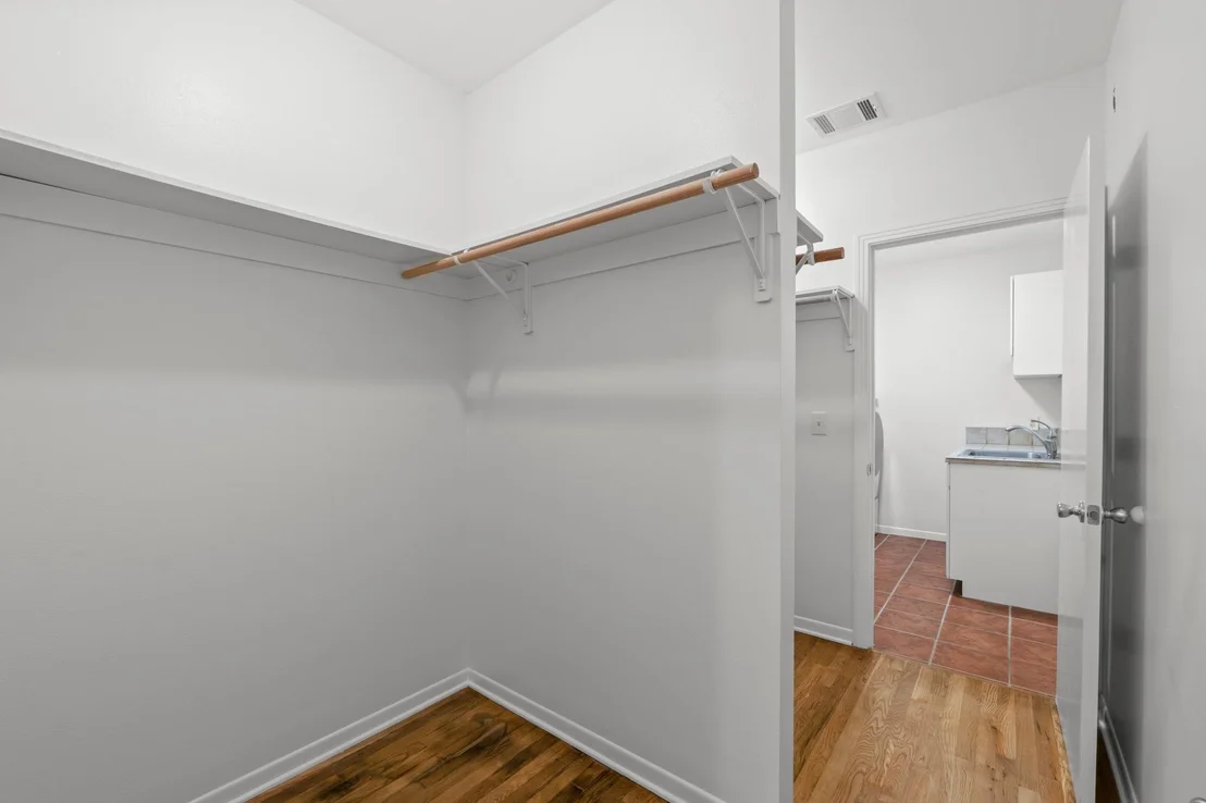 Photo of 1517 Morrow ST