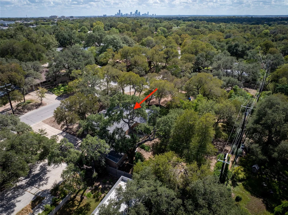 Photo of 6700 Vine ST