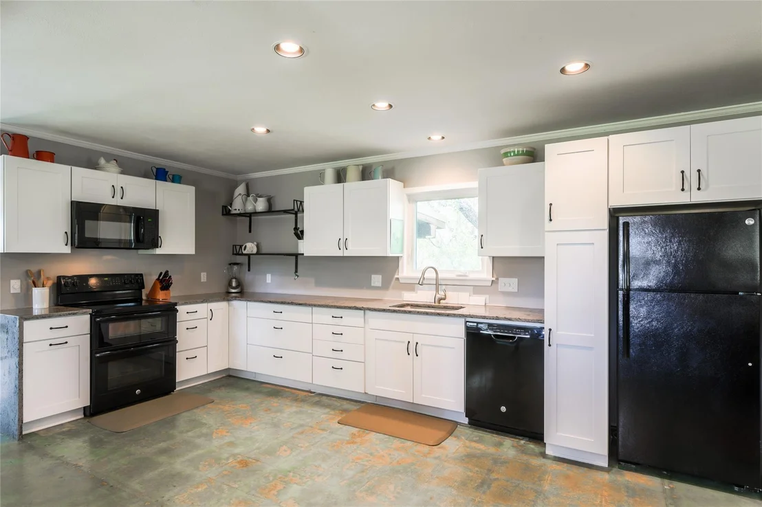 Photo of 4044 county road 104