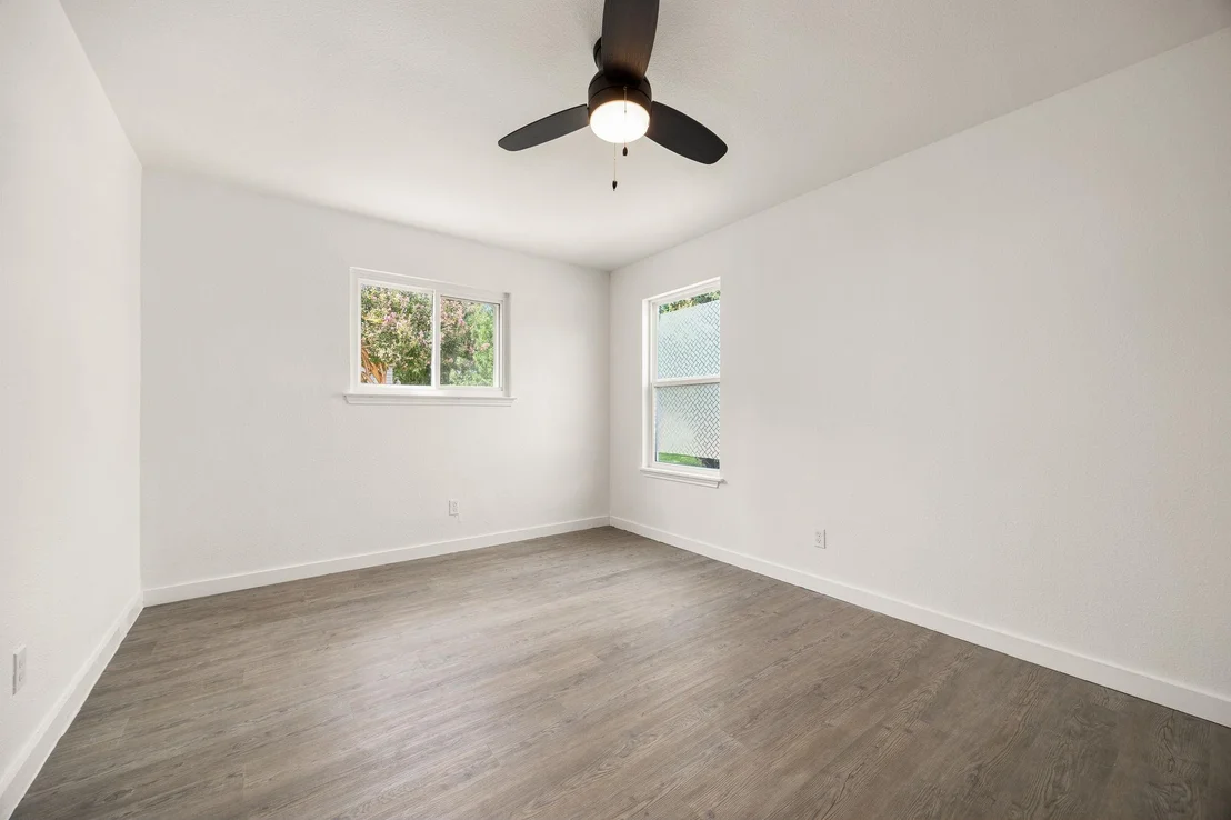 Photo of 1501 Sagebrush DR