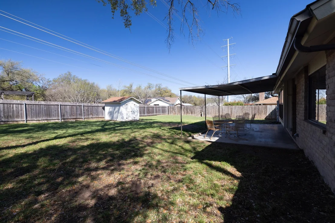 Photo of 1101 Huntridge DR