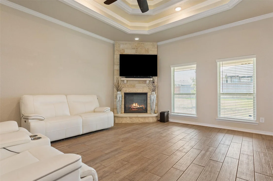 Photo of 7601 Silicon DR